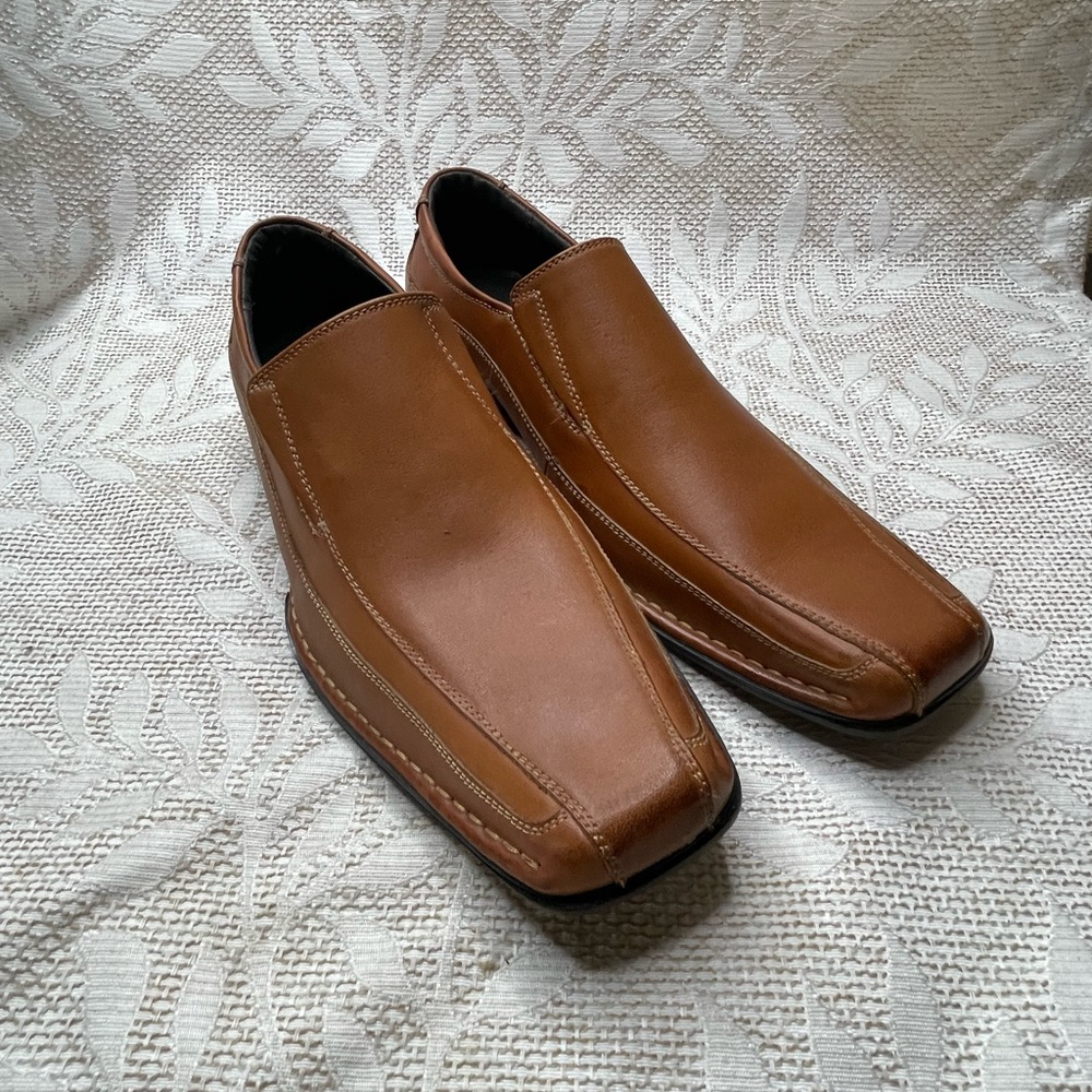 Franco Fortini men's tan leather square-toe loafers
